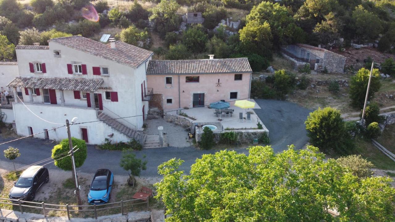 Gite De Gazelle Chambres D'Hote La Vacquerie-et-Saint-Martin-de-Castries 외부 사진
